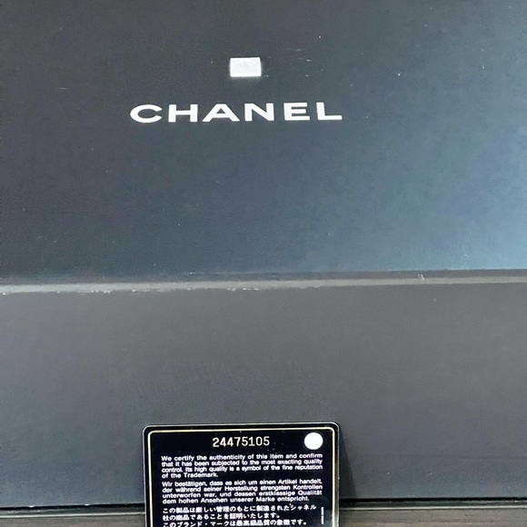 AUTHENTIC CHANEL GABRIELLE BACKPACK - Picture 3 of 8